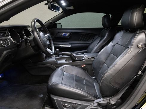Used 2016 Ford Mustang GT Premium w/ GT Performance Package RWD image 7