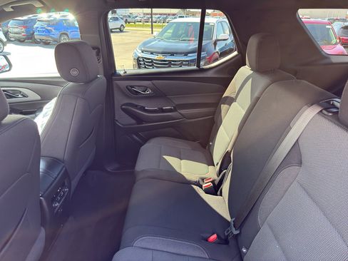 Used 2023 Chevrolet Traverse LT w/ LPO, Floor Liner Package image 33