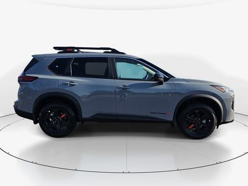 New 2026 Nissan Rogue SV AWD/4WD image 3