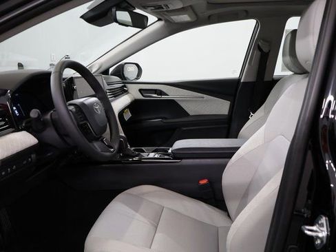 New 2026 Toyota Camry XLE AWD/4WD image 11