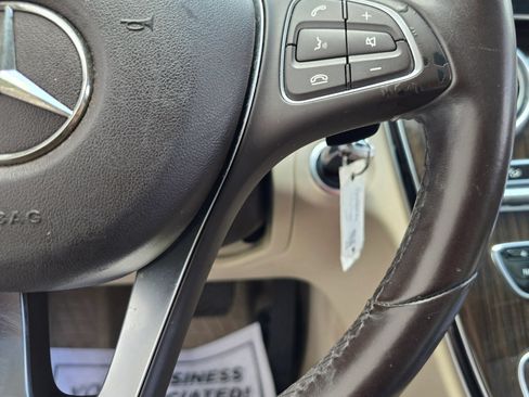Used 2015 Mercedes-Benz C 300 Sedan image 33