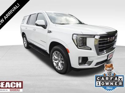 Used 2024 GMC Yukon SLT w/ SLT Premium Package