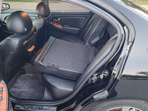 Used 2004 INFINITI I35 w/ Navigation Pkg image 32