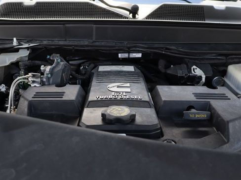 Used 2023 RAM 2500 Laramie w/ Night Edition AWD/4WD image 30