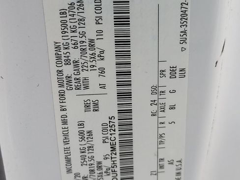 Used 2021 Ford F550 4x4 Regular Cab Super Duty image 28