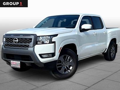 New 2025 Nissan Frontier SV w/ SV Convenience Package