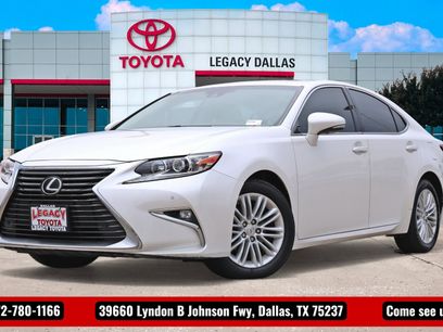 Used 2017 Lexus ES 350 w/ Premium Package