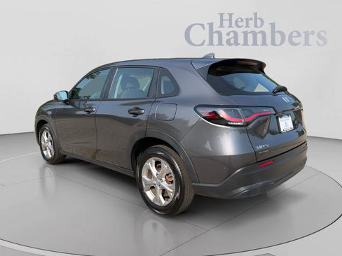 Used 2025 Honda HR-V LX image 3