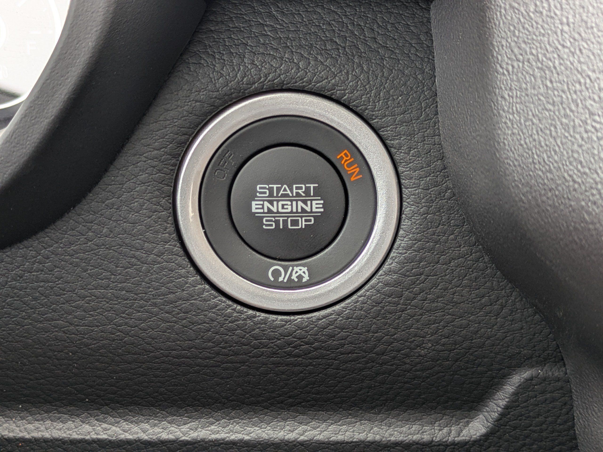 Used 2026 RAM 1500 Laramie w/ Sport Appearance Package AWD/4WD image 27