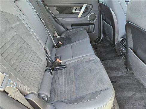Used 2020 Land Rover Discovery Sport S image 19