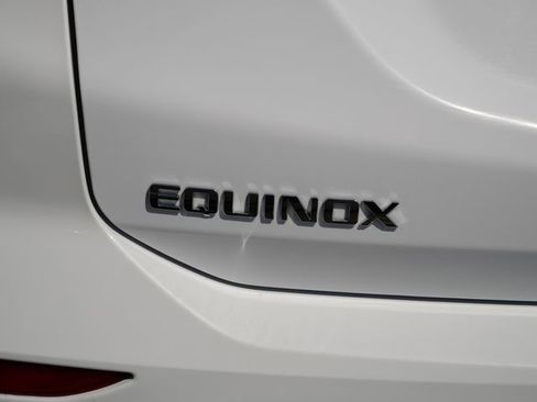 Used 2024 Chevrolet Equinox LT image 8