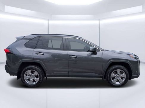 Used 2024 Toyota RAV4 XLE FWD image 2