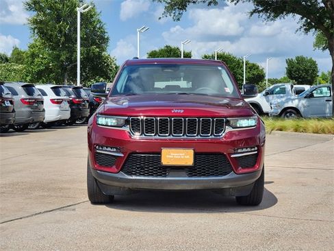 Used 2023 Jeep Grand Cherokee 4WD 4xe image 2