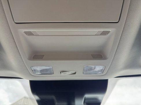 New 2025 Ford Maverick XL image 32