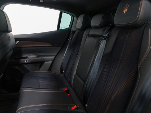 New 2025 Maserati Grecale Folgore image 23