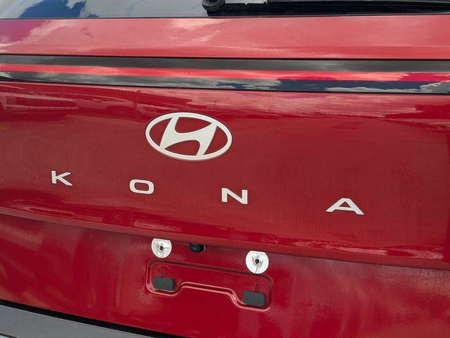 Certified 2024 Hyundai Kona Limited FWD image 34