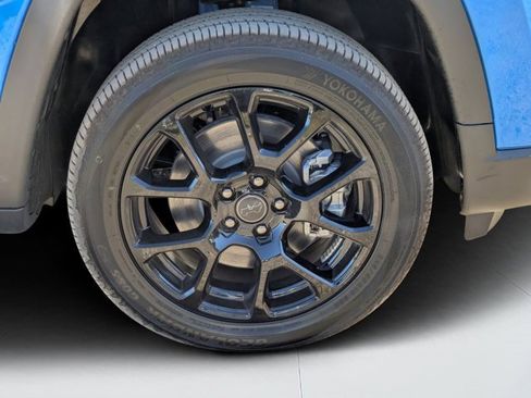 New 2026 Jeep Compass Latitude image 9