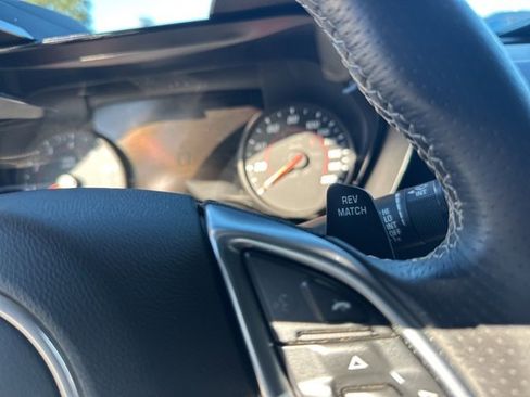 Used 2017 Chevrolet Camaro SS image 16