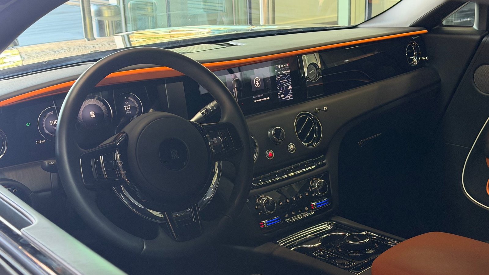 Used 2024 Rolls-Royce Spectre AWD/4WD image 4