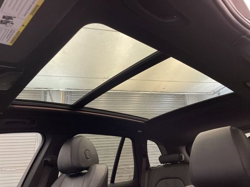 Used 2022 BMW X5 sDrive40i w/ Parking Assistance Package image 19