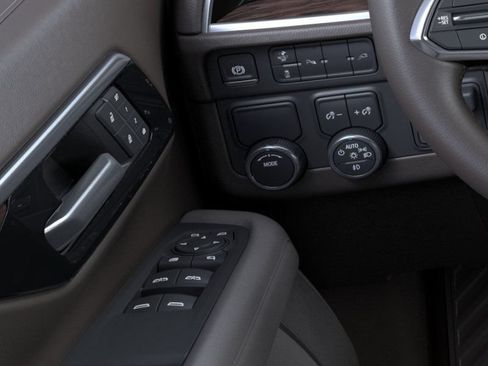 New 2026 Chevrolet Suburban LT w/ Advanced Technology Package RWD image 22