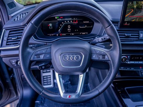 Used 2023 Audi SQ5 Premium Plus w/ Premium Plus Package image 5