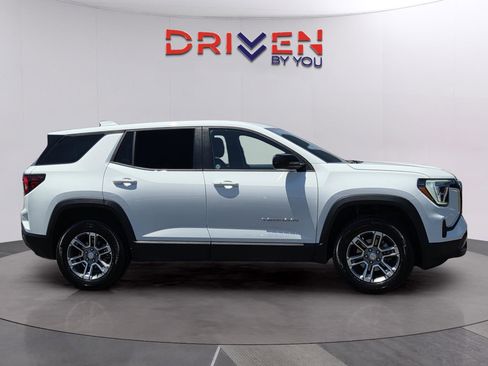 Used 2026 GMC Terrain Elevation FWD image 6
