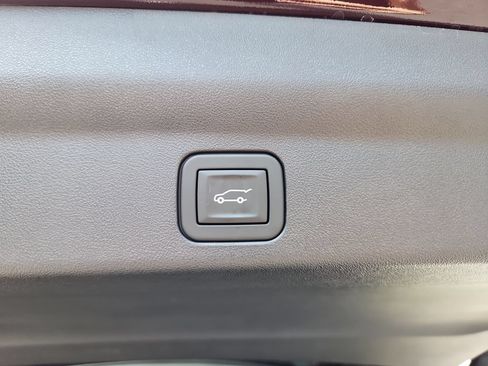 Used 2026 Cadillac Escalade IQL Sport 1 w/ LPO, ONYX Package AWD/4WD image 14
