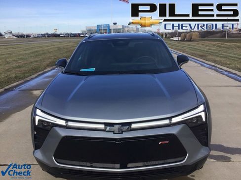 Used 2024 Chevrolet Blazer EV RS image 12