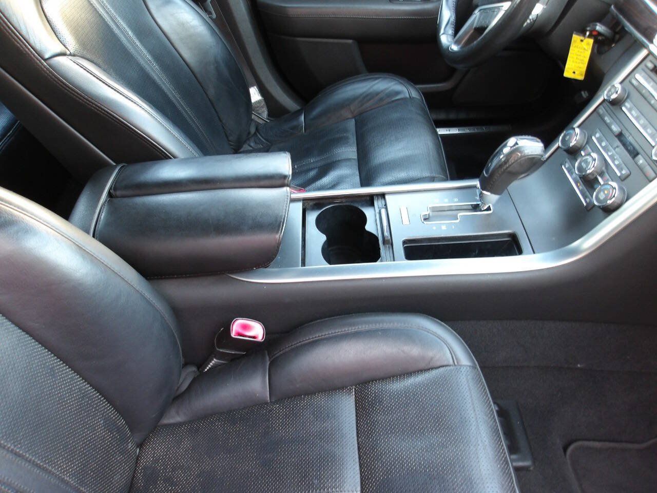 Used 2009 Lincoln MKS FWD image 17