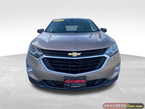 Used 2019 Chevrolet Equinox LS w/ LS Convenience Package image 2