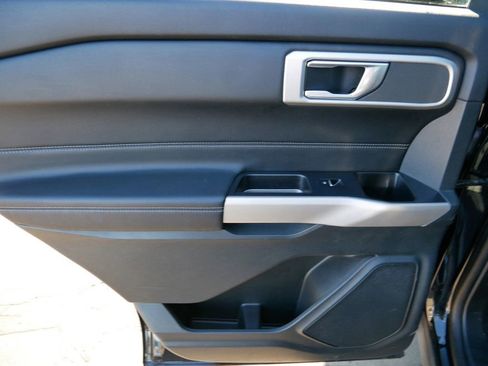 Certified 2023 Ford Explorer XLT w/ Equipment Group 202A image 13