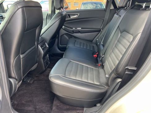 Certified 2017 Ford Edge SEL w/ Equipment Group 201A AWD/4WD image 21