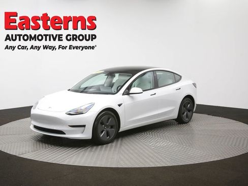 Used 2023 Tesla Model 3 Standard Range image 51