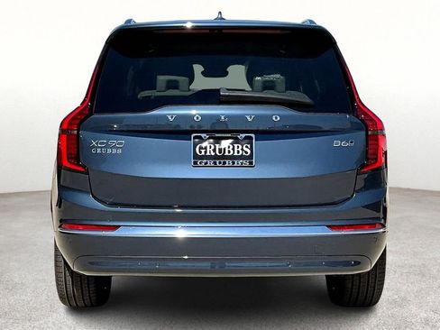 New 2026 Volvo XC90 B6 Ultra image 6