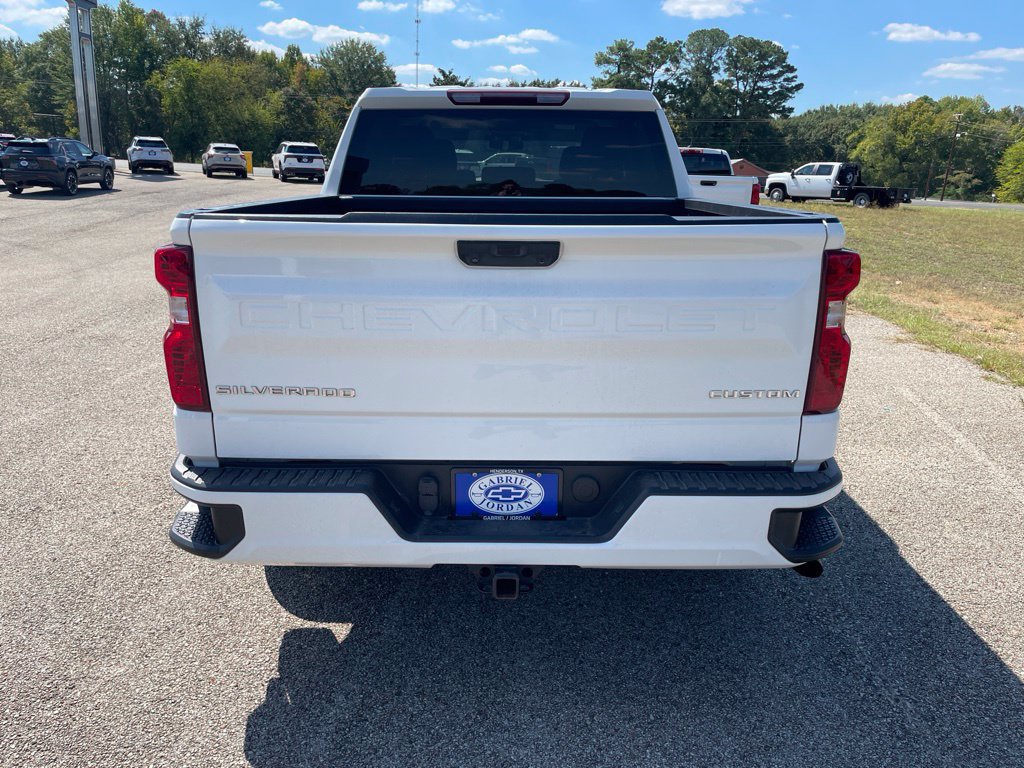 Used 2022 Chevrolet Silverado 1500 Custom RWD image 5
