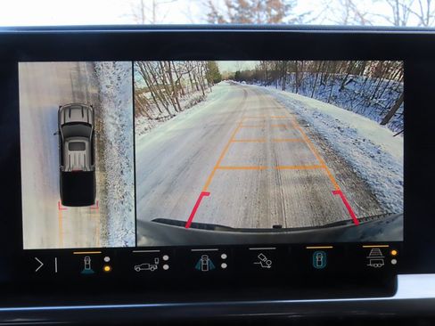 Used 2023 Chevrolet Silverado 1500 RST w/ RST All Star Premium Package image 5