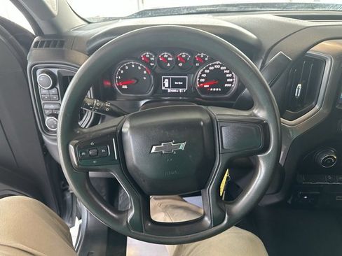 Used 2019 Chevrolet Silverado 1500 Custom Trail Boss w/ Custom Convenience Package image 11