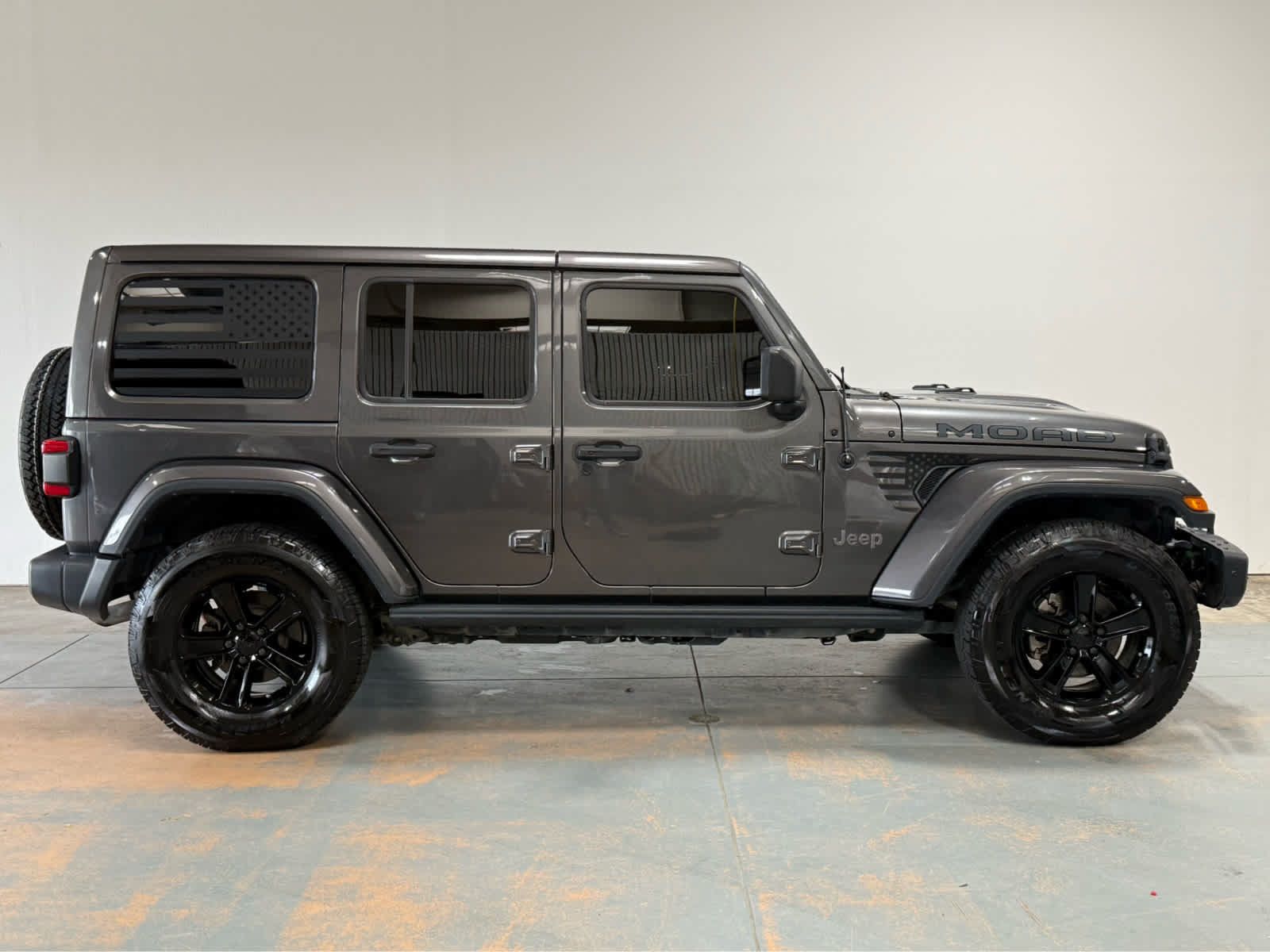 Used 2018 Jeep Wrangler Unlimited Sahara w/ Quick Order Package 24M Moab AWD/4WD image 6