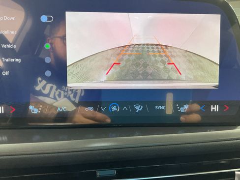 New 2026 Chevrolet Traverse LT w/ Driver Confidence Package image 25