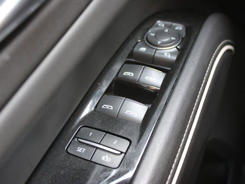 Used 2024 Cadillac Escalade Sport image 29