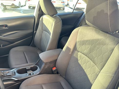 Used 2024 Toyota Corolla LE image 19