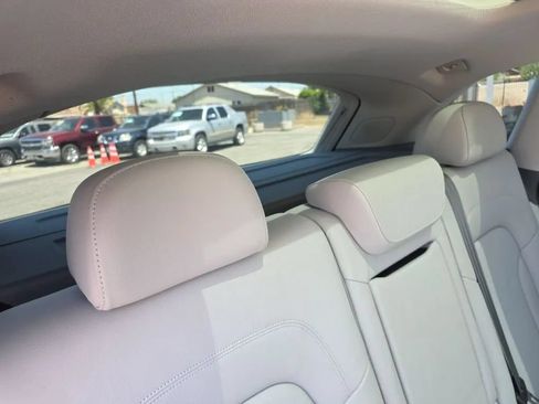 Used 2016 Audi Q5 2.0T Premium Plus w/ Technology Package AWD/4WD image 15