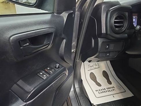 Used 2020 Toyota Tacoma SR w/ SX Package image 27