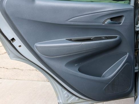 Used 2021 Chevrolet Bolt LT image 12