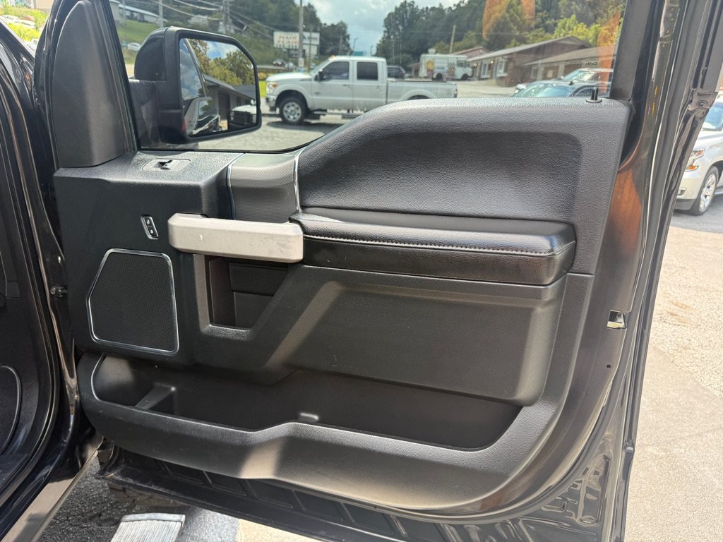 Used 2015 Ford F150 Lariat w/ Equipment Group 502A Luxury AWD/4WD image 55