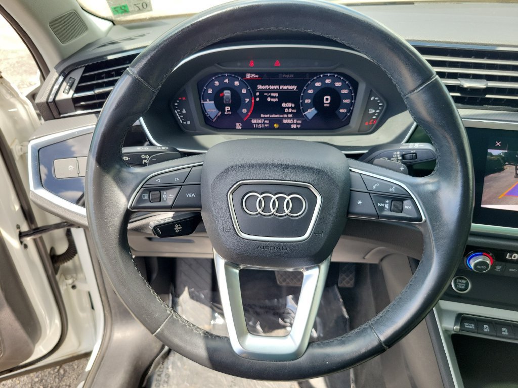 Used 2021 Audi Q3 2.0T Premium w/ Convenience Package AWD/4WD image 30