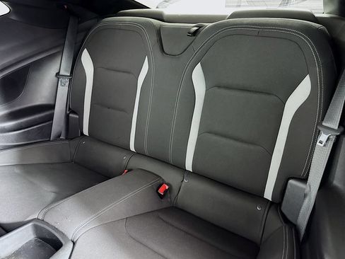 Used 2020 Chevrolet Camaro LT RWD image 10