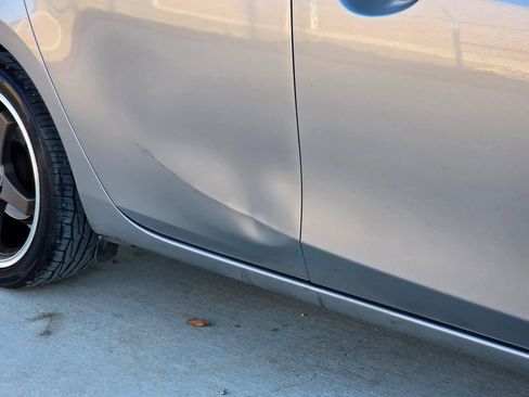 Used 2012 MAZDA MAZDA3 i Touring image 3