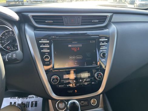 Used 2023 Nissan Murano SV w/ SV Midnight Edition Package FWD image 18